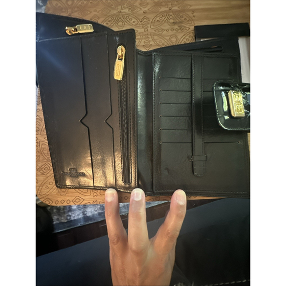 Vintage Balenciaga 1980s Signature Croc Embossed Black Leather Wallet Clutch Lg - Picture 4 of 16